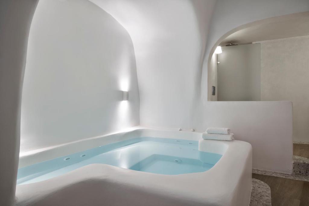 Fotografie z fotogalerie ubytování Katikies Kirini Santorini - The Leading Hotels Of The World v destinaci Oia