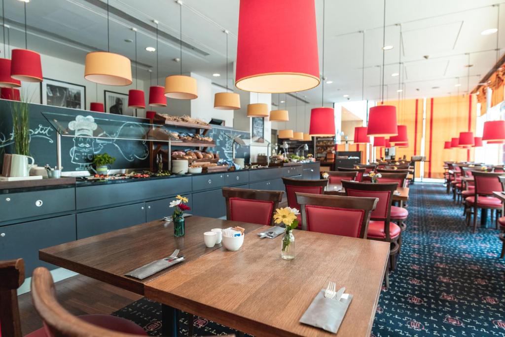 Restaurace v ubytování OREA Hotel Angelo Praha