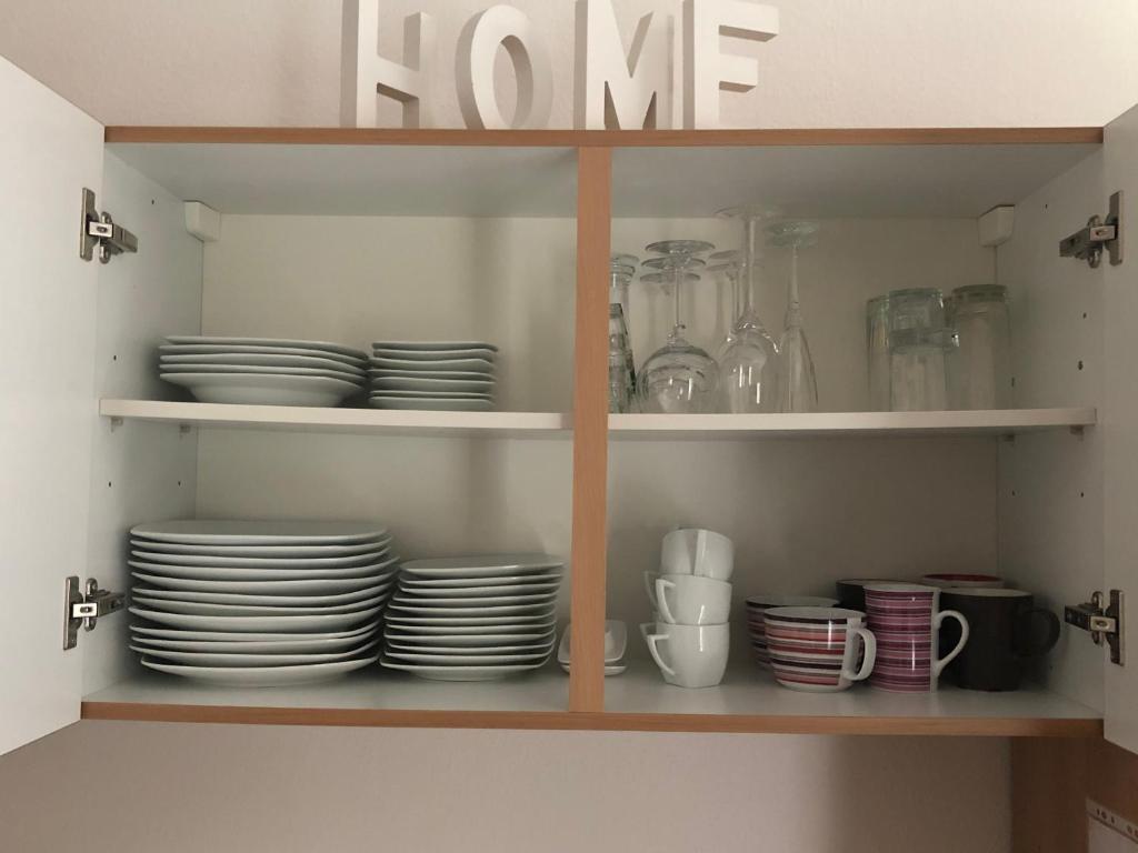 Kuchyň nebo kuchyňský kout v ubytování Ferienwohnung Staufenberg