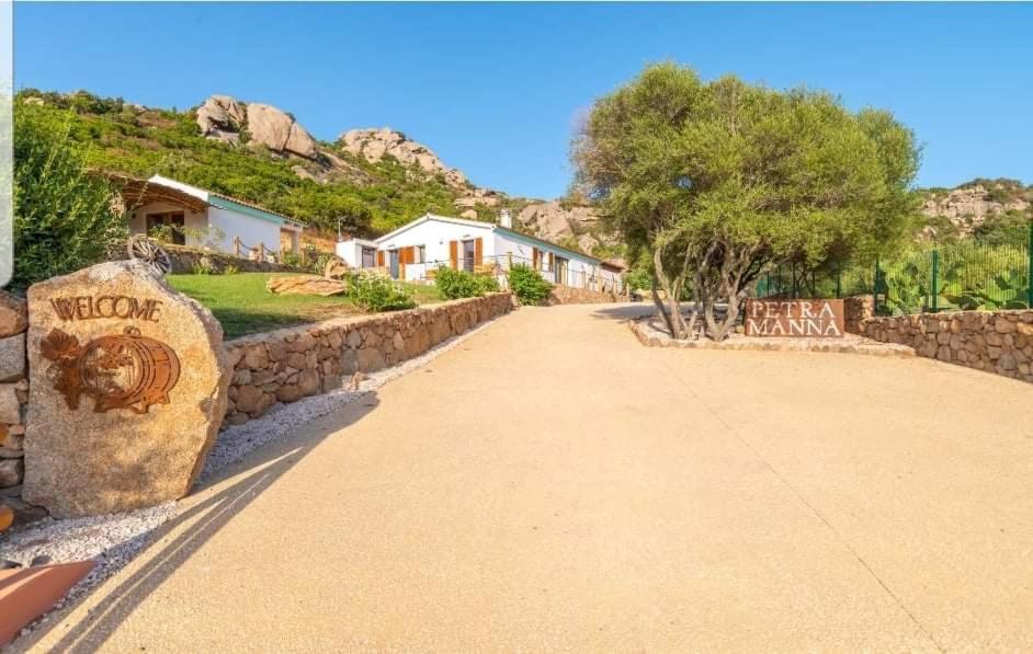 Tenuta Petra Manna