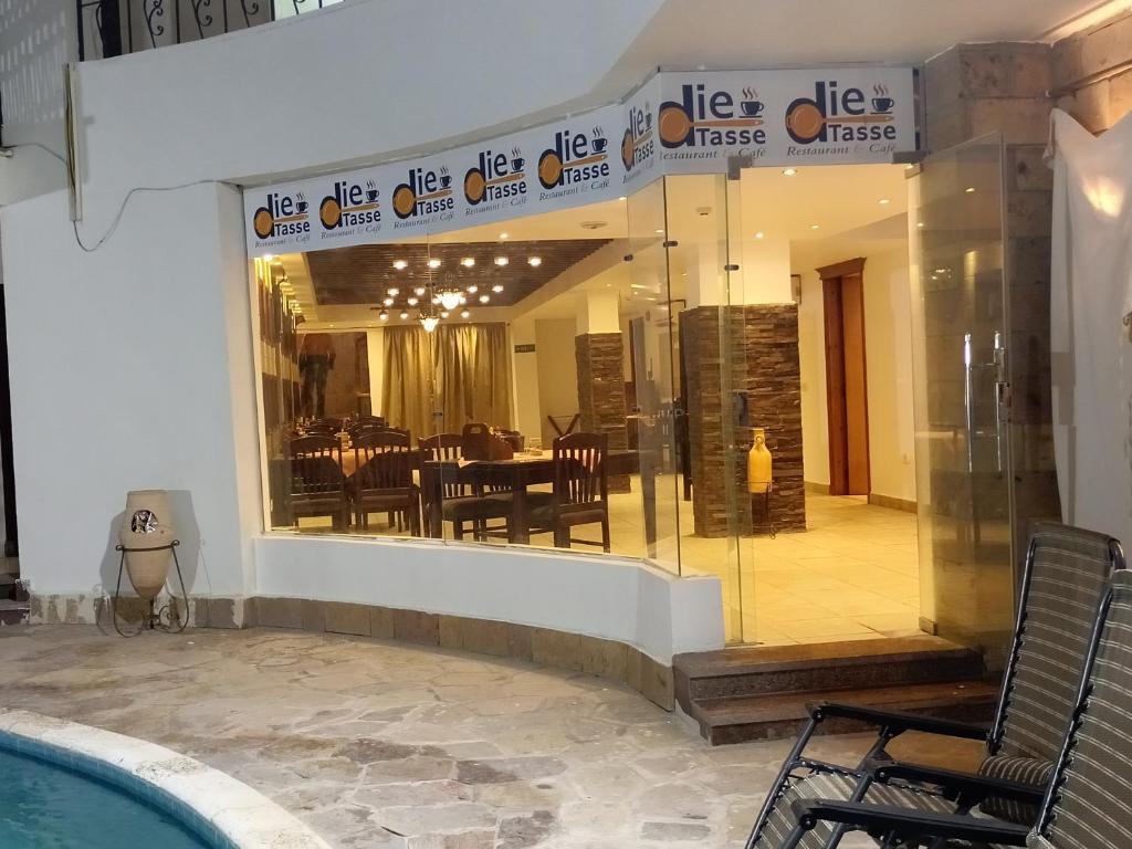 Bazén v ubytování Oasis marsa alam nebo v jeho okolí