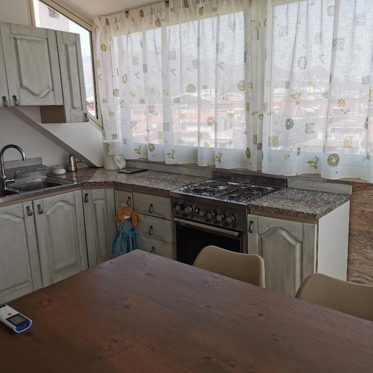 Kuchnia lub aneks kuchenny w obiekcie Residence Villa candida