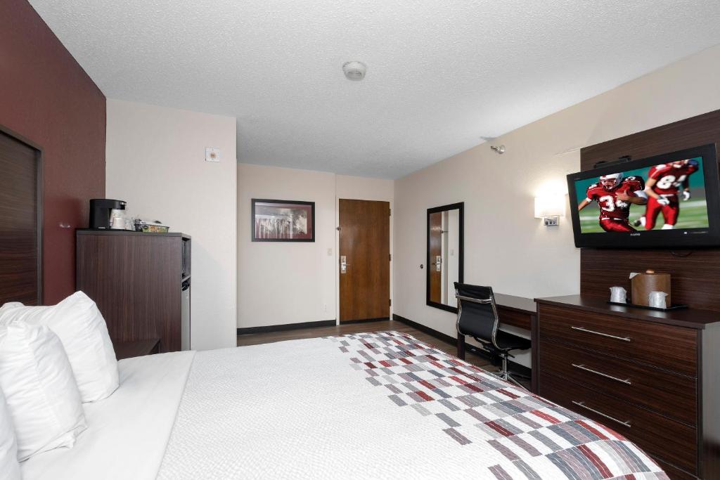 Red Roof Inn Springfield, MO - Error