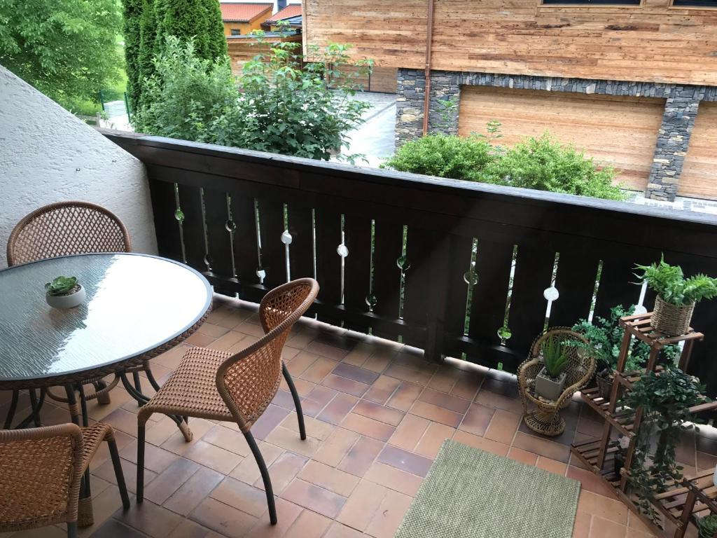 Balkón nebo terasa v ubytování Edelweiss Apartment