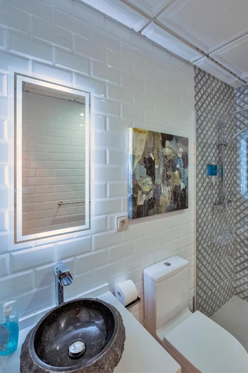 Koupelna v ubytování Gadir Suites