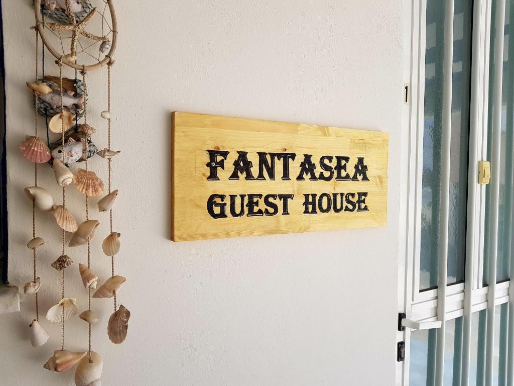 FANTASEA Guesthouse