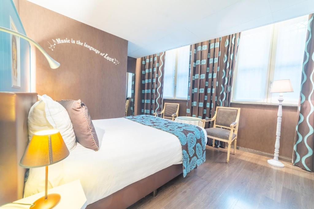 Hotel Het Gheestelic Hof by CW Hotel Collection - Resim 10
