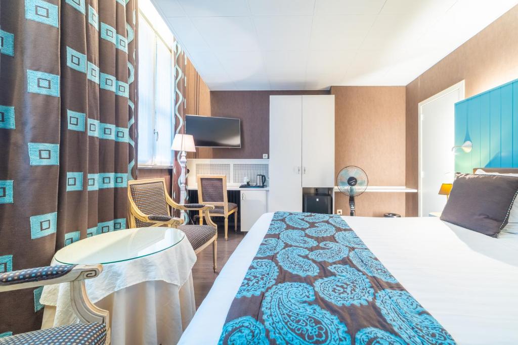 Hotel Het Gheestelic Hof by CW Hotel Collection - Resim 36