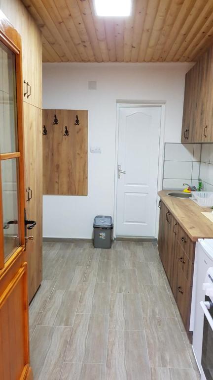 Kuca Stojanovica Topli Do - Appartement Avec Terrasse
