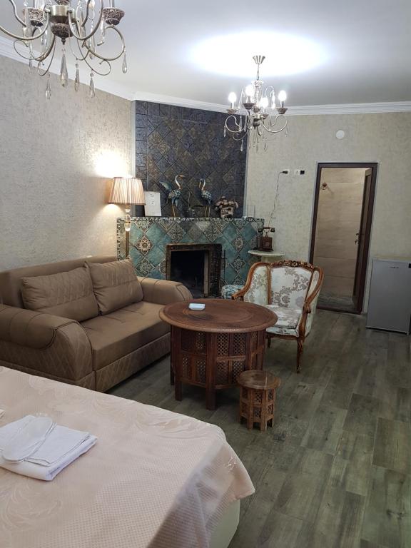 Posezení v ubytování Borjomi Classic Hotel