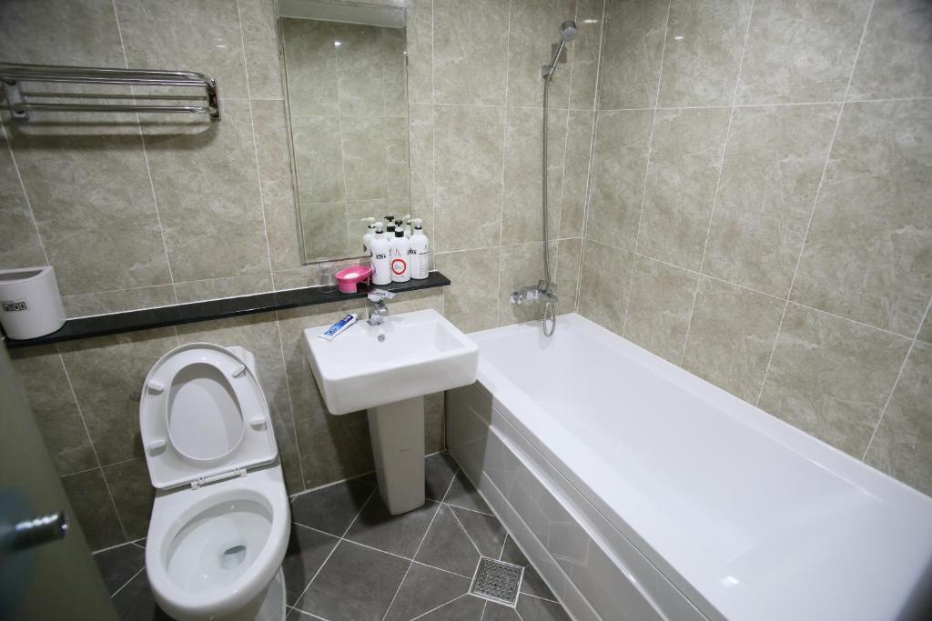Koupelna v ubytování Hotel MIDO Myeongdong