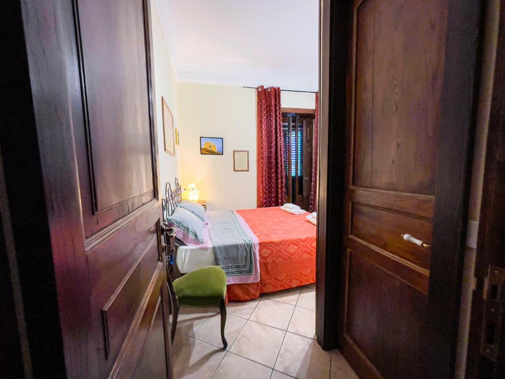 Posteľ alebo postele v izbe v ubytovaní Dolmen House