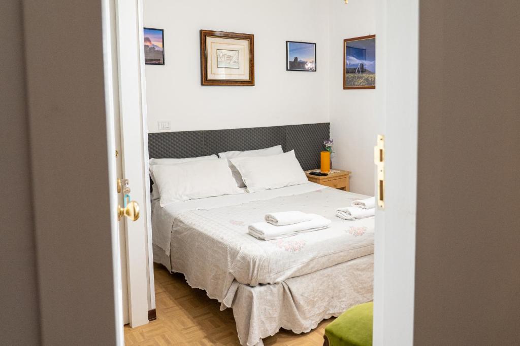 Posteľ alebo postele v izbe v ubytovaní Dolmen House