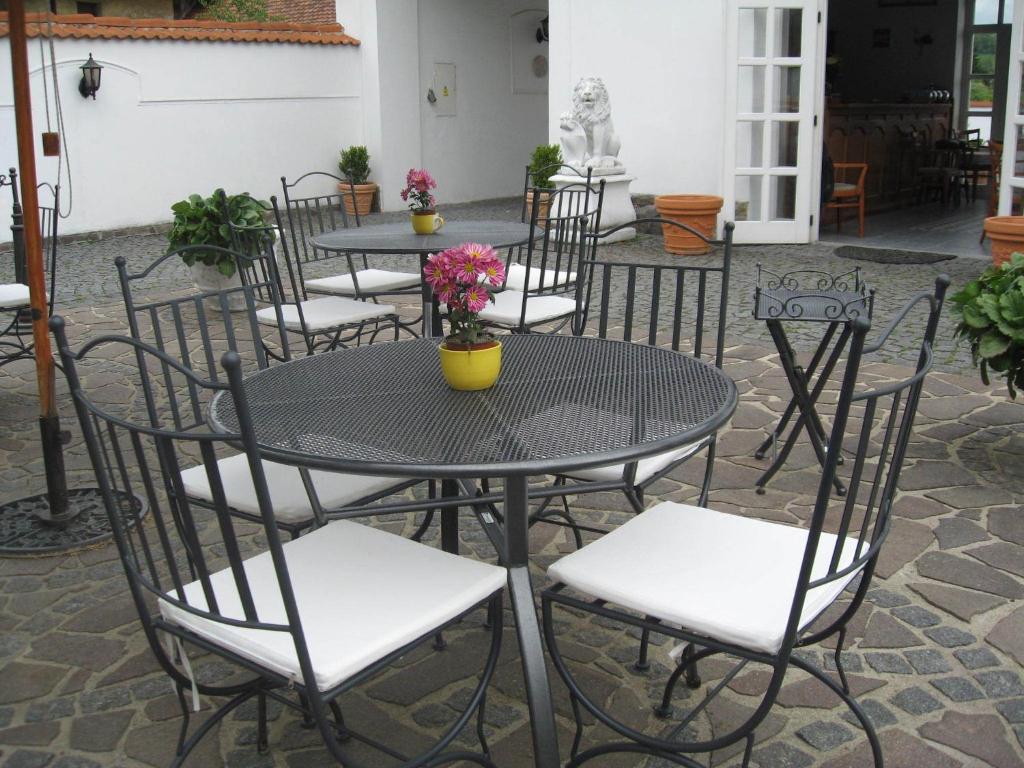 Restaurace v ubytování Pension Šejko