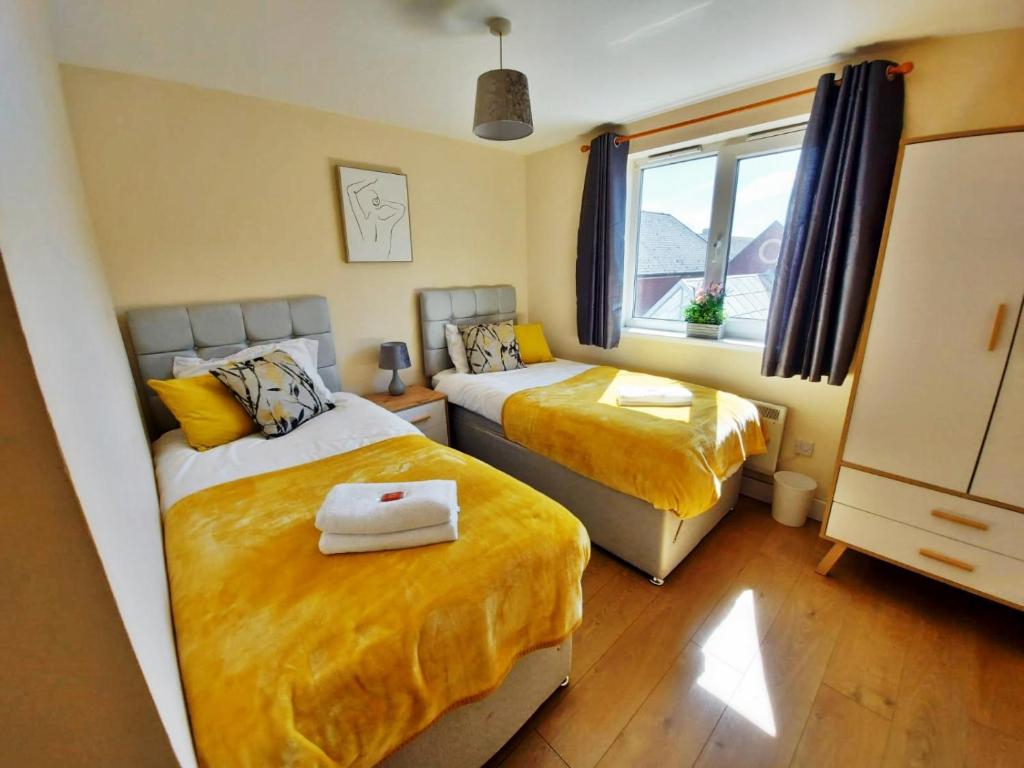 Cosy STAYCATION & Port & Families and Contractors - Housity