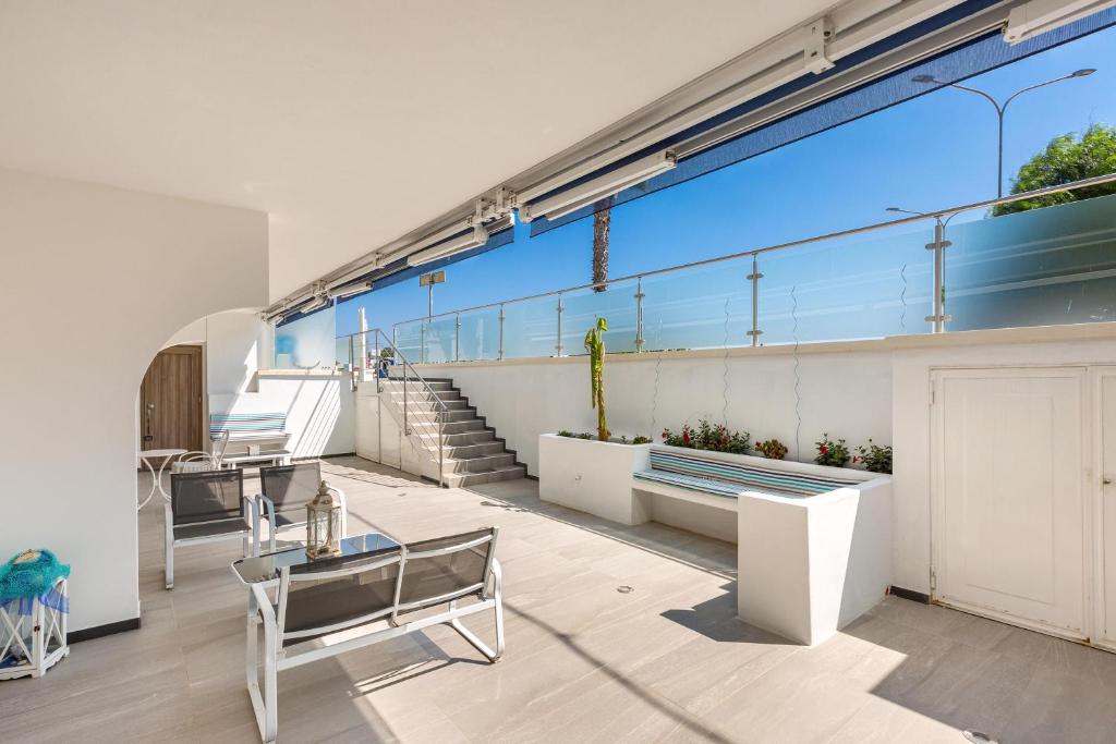 Balkón nebo terasa v ubytování Maresidence - il Residence sul mare a Torre Pali