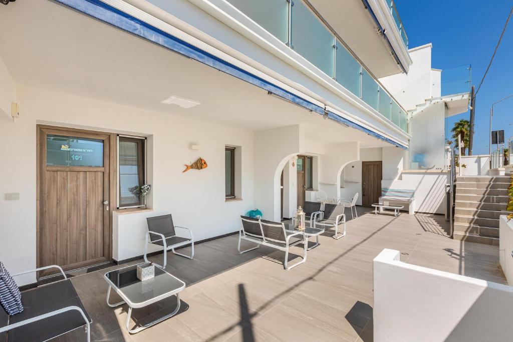 Balkón nebo terasa v ubytování Maresidence - il Residence sul mare a Torre Pali