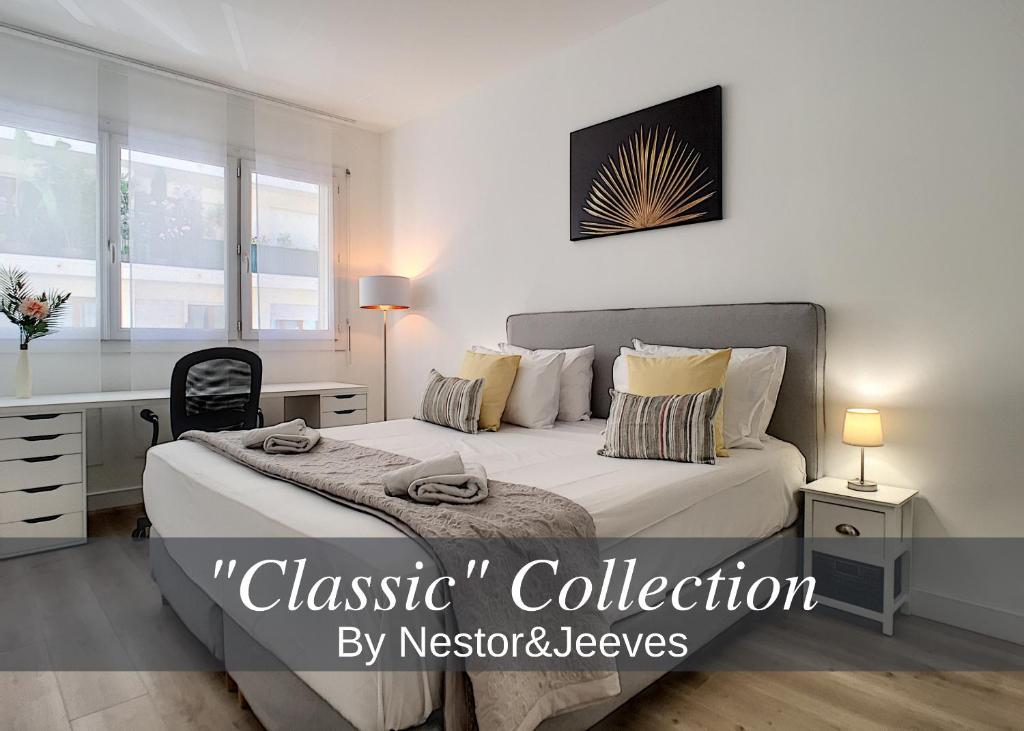 Habitación blanca con cama y escritorio en Nestor&Jeeves - BEETHOVEN - Central - Residential area, en Niza