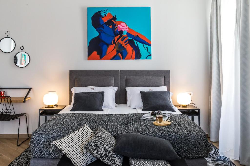 Posteľ alebo postele v izbe v ubytovaní Dolac apartments