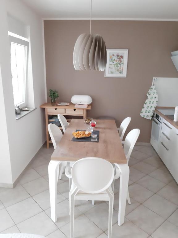Kuchyň nebo kuchyňský kout v ubytování Apartment Luna Istriana