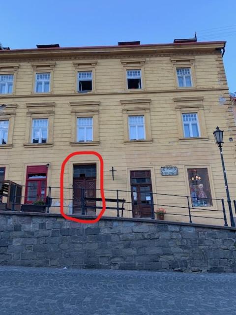 The building in which Az apartmant is located
