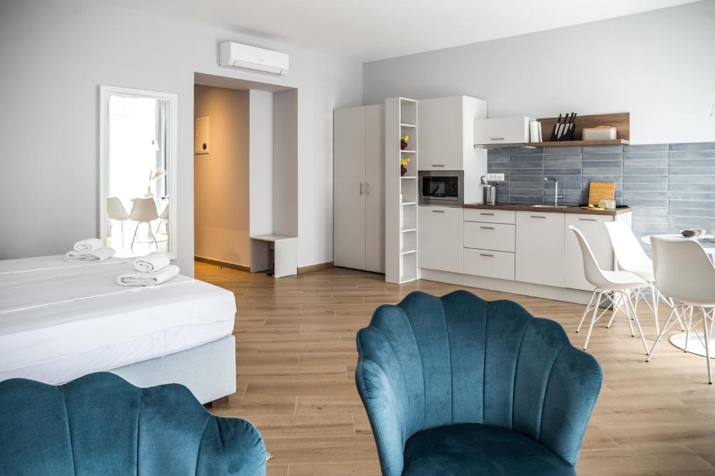 Kuchyňa alebo kuchynka v ubytovaní Dolac apartments