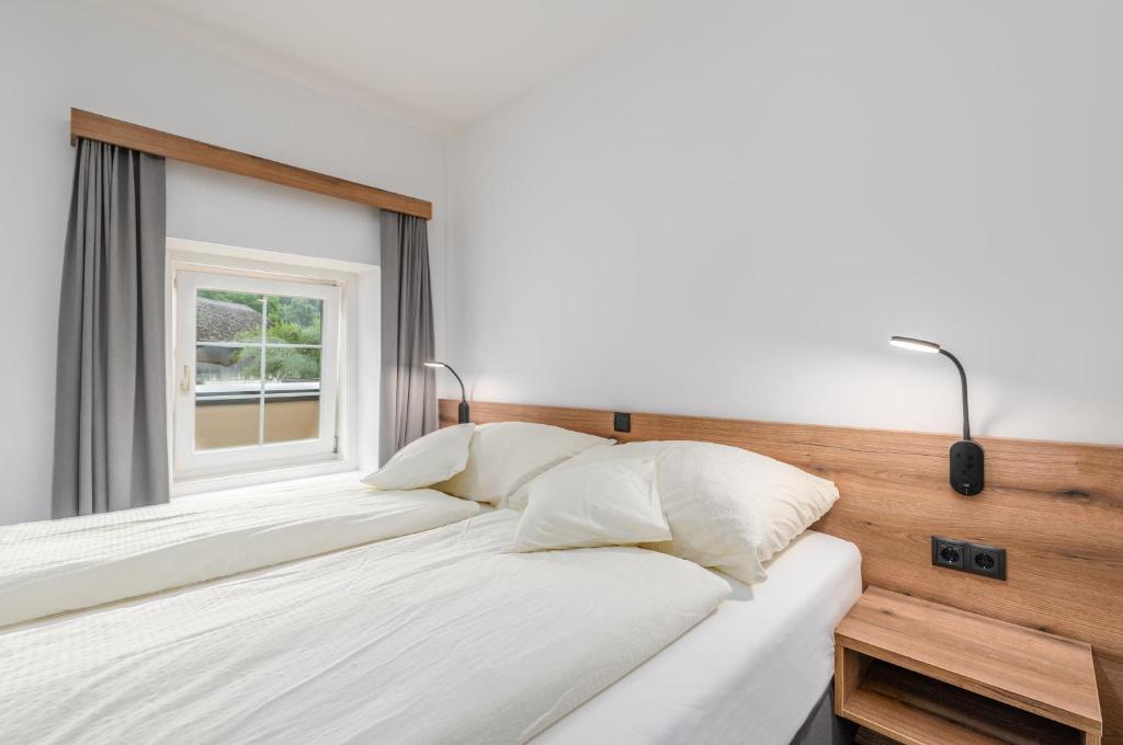 Postel nebo postele na pokoji v ubytování Landgasthof Bierfriedl