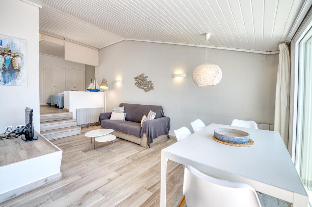 Posezení v ubytování Exclusive Position Front Line Apartments Calau
