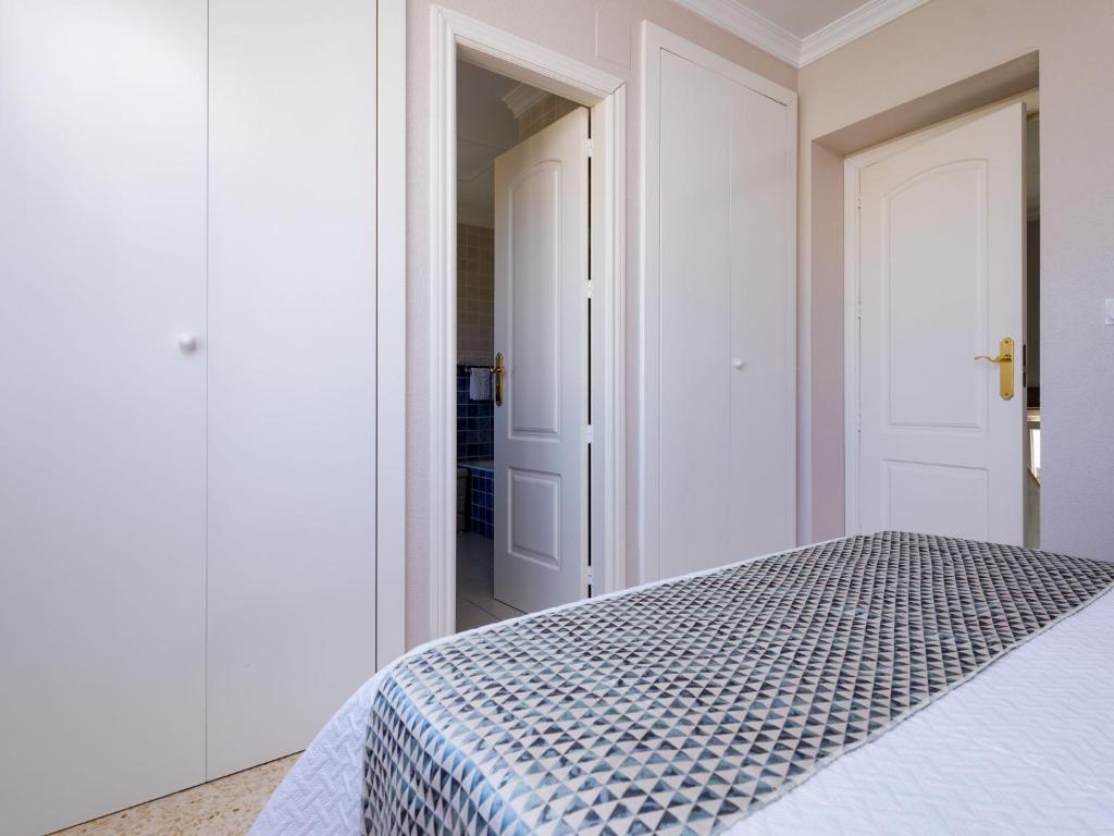 Postel nebo postele na pokoji v ubytování Villa Villa Bellevie by Interhome