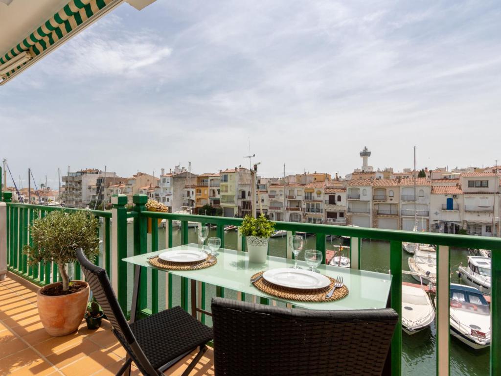 Balkón alebo terasa v ubytovaní Apartment Port Ducal-3 by Interhome