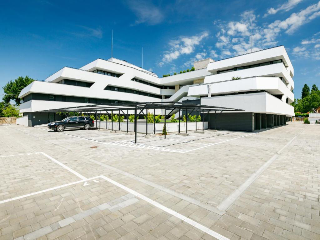Budova, v ktorej sa apartmán nachádza
