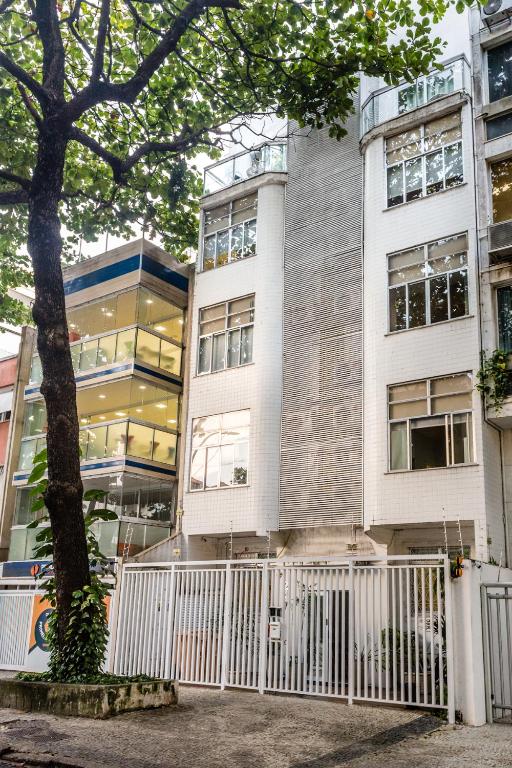 O edifício em que o apart-hotel se localiza