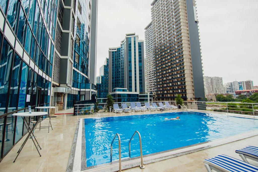 Bazén v ubytování New Wave Hotel nebo v jeho okolí
