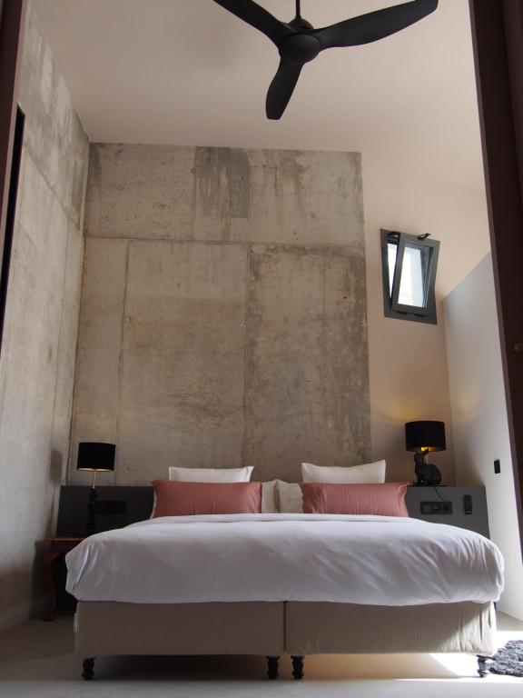 SUITES 9 MALAGA, three unique suites with private plunge pool - 8