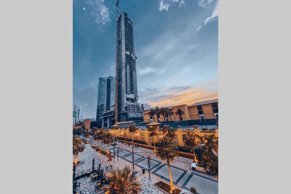 Fotografie z fotogalerie ubytování Victorian Jewel - 2BR - Panoramic Sea & Palm View v Dubaji