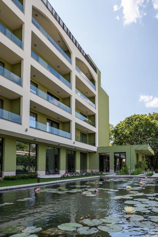 Budova, kde se hotel nachází