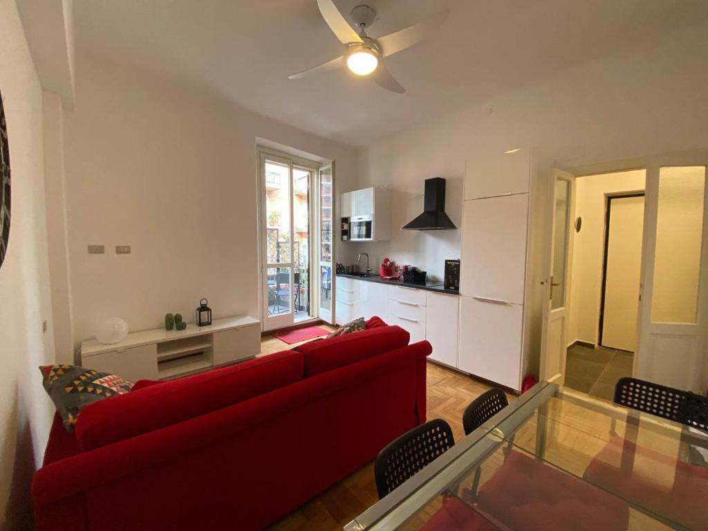 Kuchyňa alebo kuchynka v ubytovaní Via Benzi Apartment Como