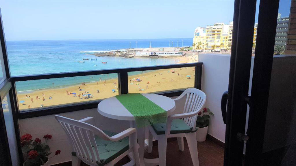 A general sea view or a sea view taken from Az apartmant