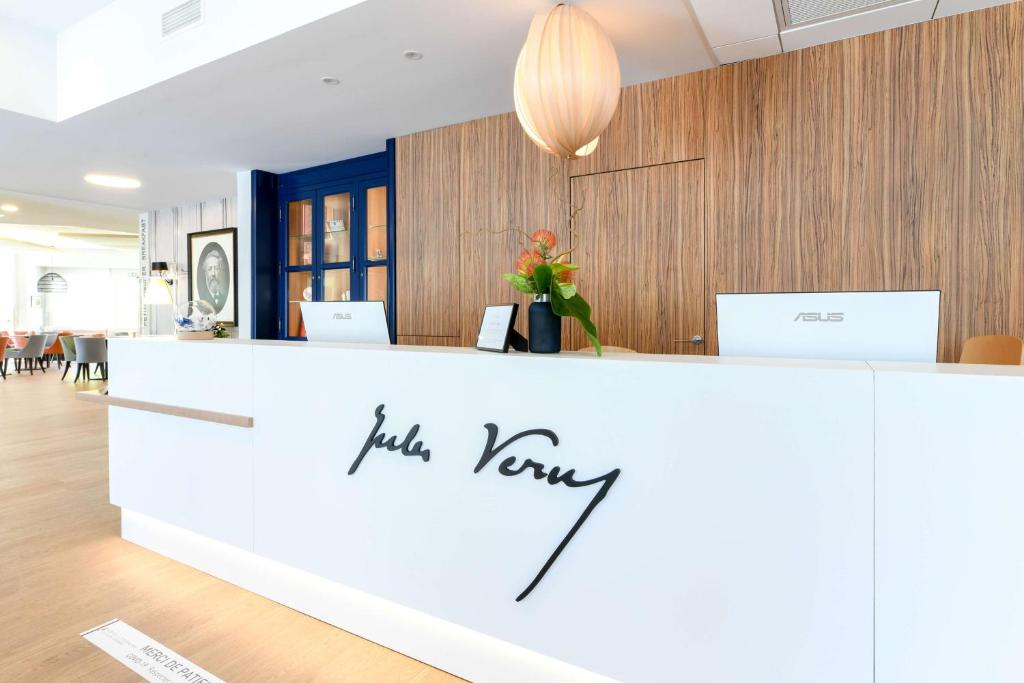 Gallery image of Hôtel Jules Verne, BW Signature Collection in Biarritz