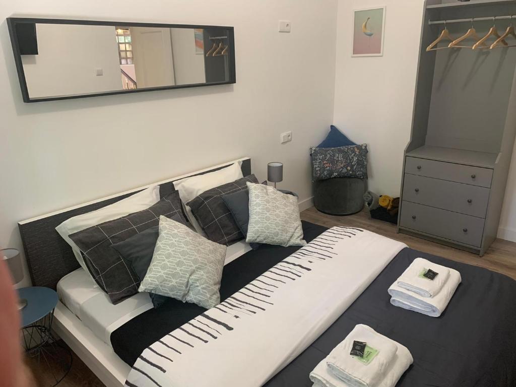 Village Cascais Guest House - Standard Double Suite