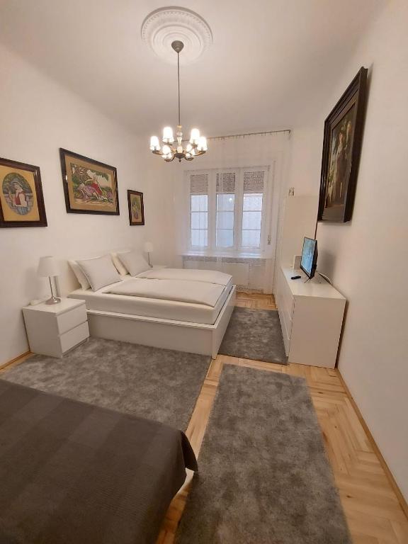 Posteľ alebo postele v izbe v ubytovaní Melinda Apartment 2