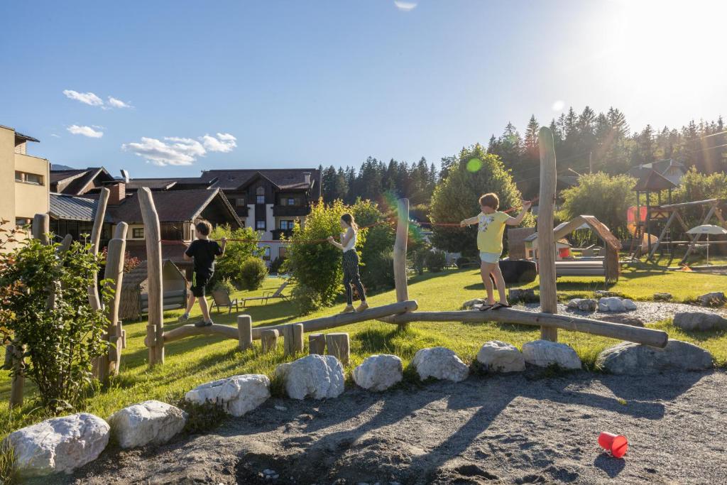 Herní místnost nebo prostor pro děti v ubytování Alpen Adria Hotel & Spa