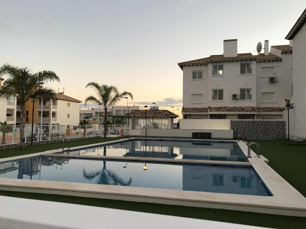 Booking.com: APARTAMENTO LA MARINA Ref. 8564 , La Marina ...