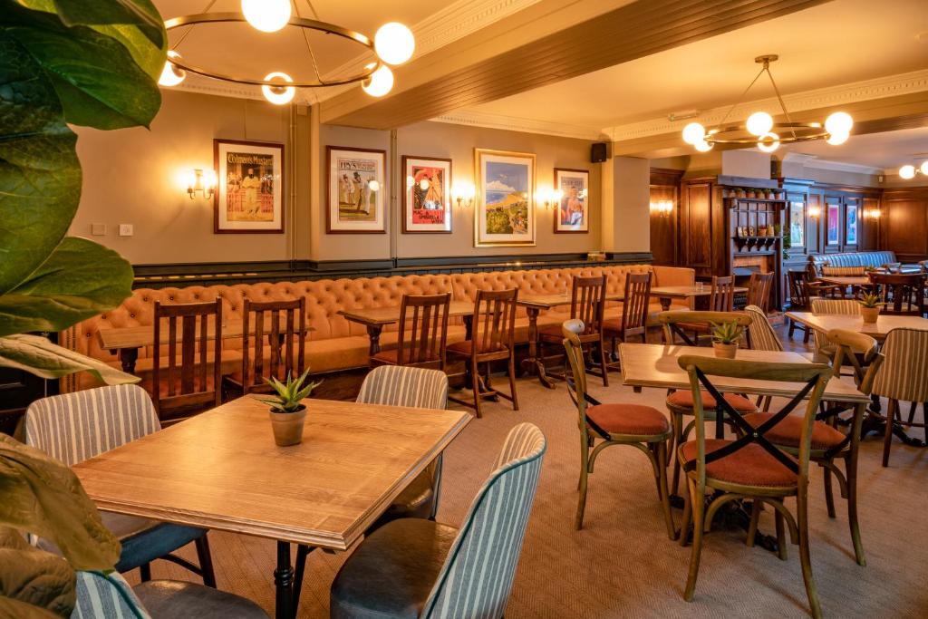 The Pavilion Arms - Resim 4