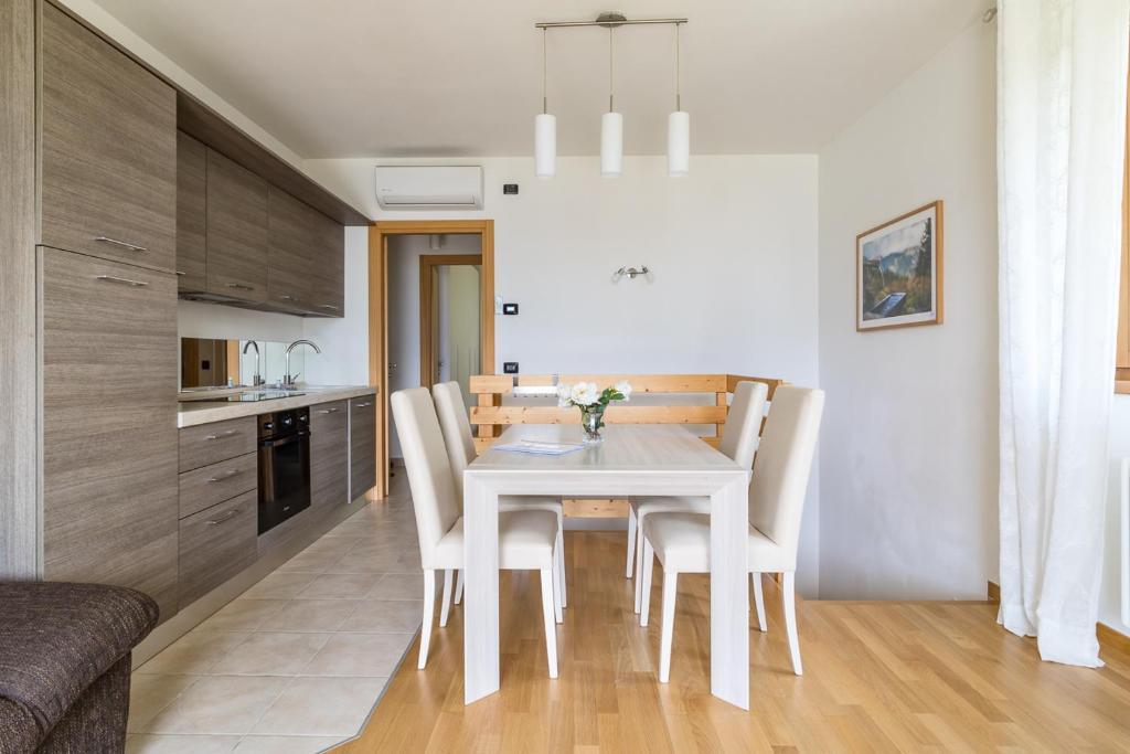 Kuchyň nebo kuchyňský kout v ubytování Apartment Gli Ulivi 4 - Tremezzina
