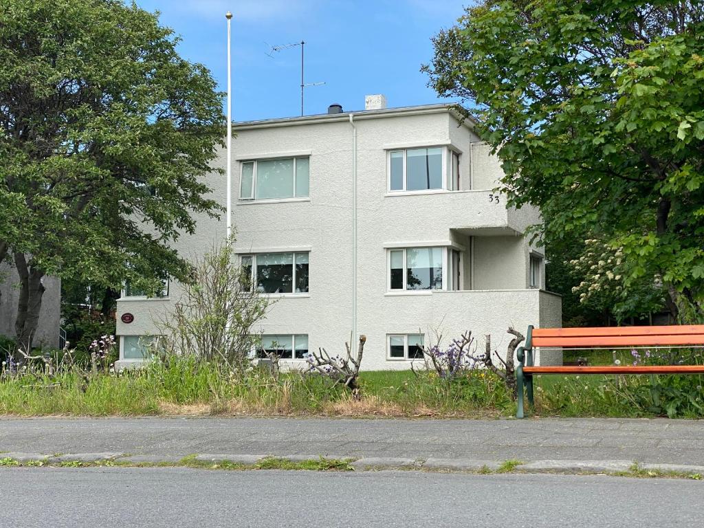 Day Dream Soleyjargata Rooms & Apartments - отзывы и видео