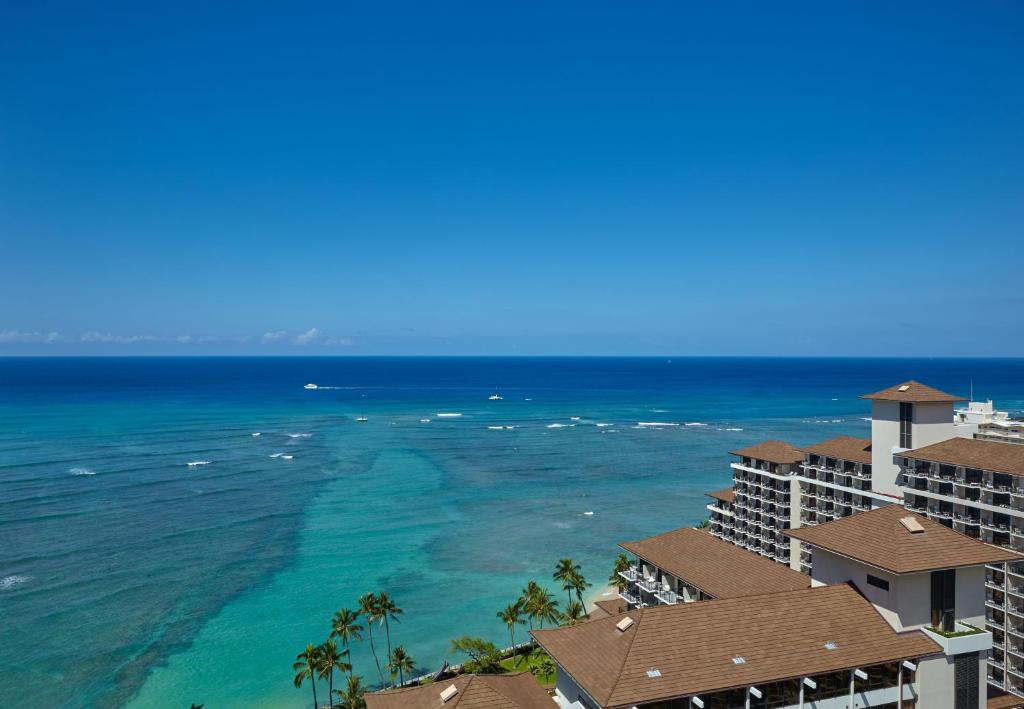 Halepuna Waikiki by Halekulani - 