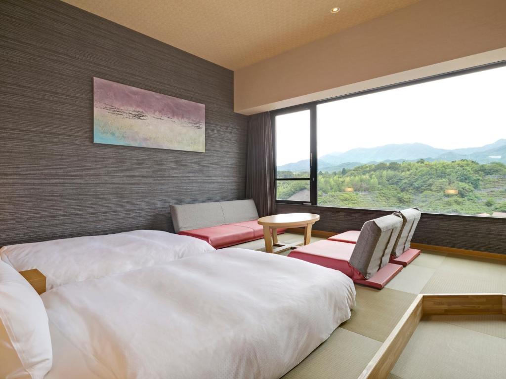 Grandvrio Hotel Miyajima Wakura - ROUTE INN HOTELS - - Superieure Tweepersoonskamer Met Uitzicht Op De Bergen