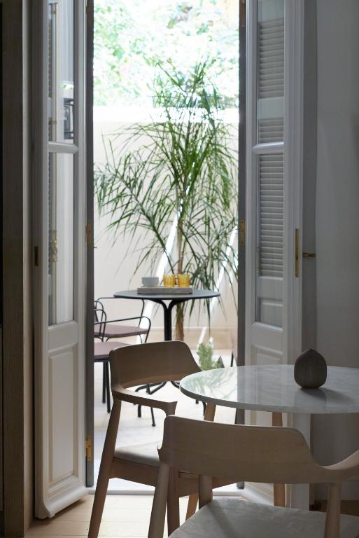 Kinglin Luxury Living - 9