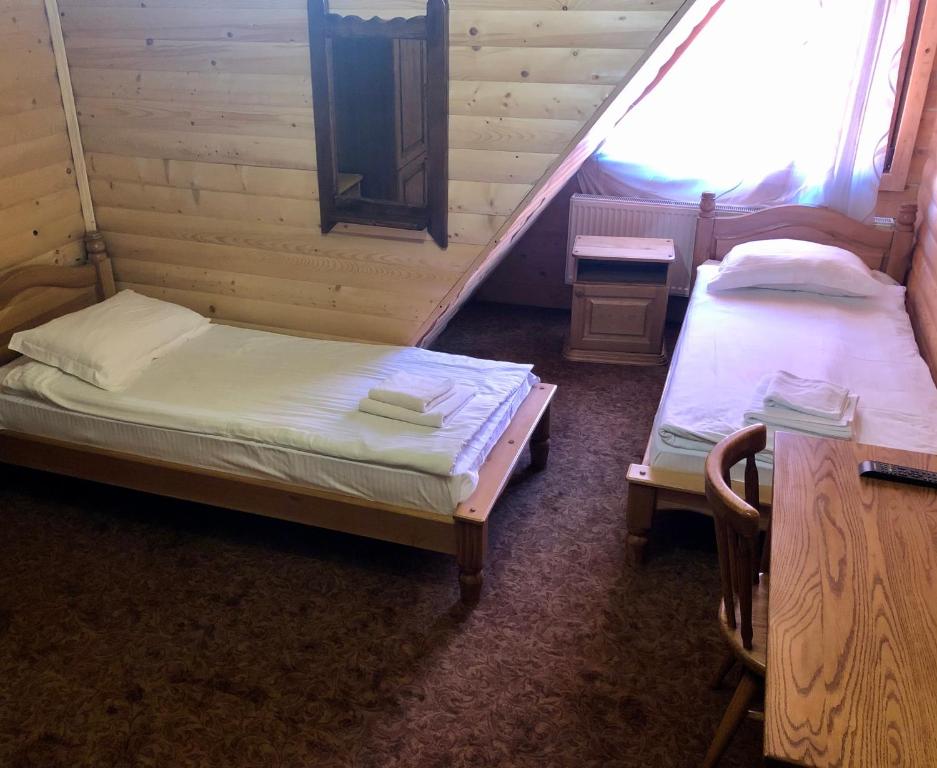 La Кrechunu - Habitación Gemela En El ático Con Acceso Al Spa